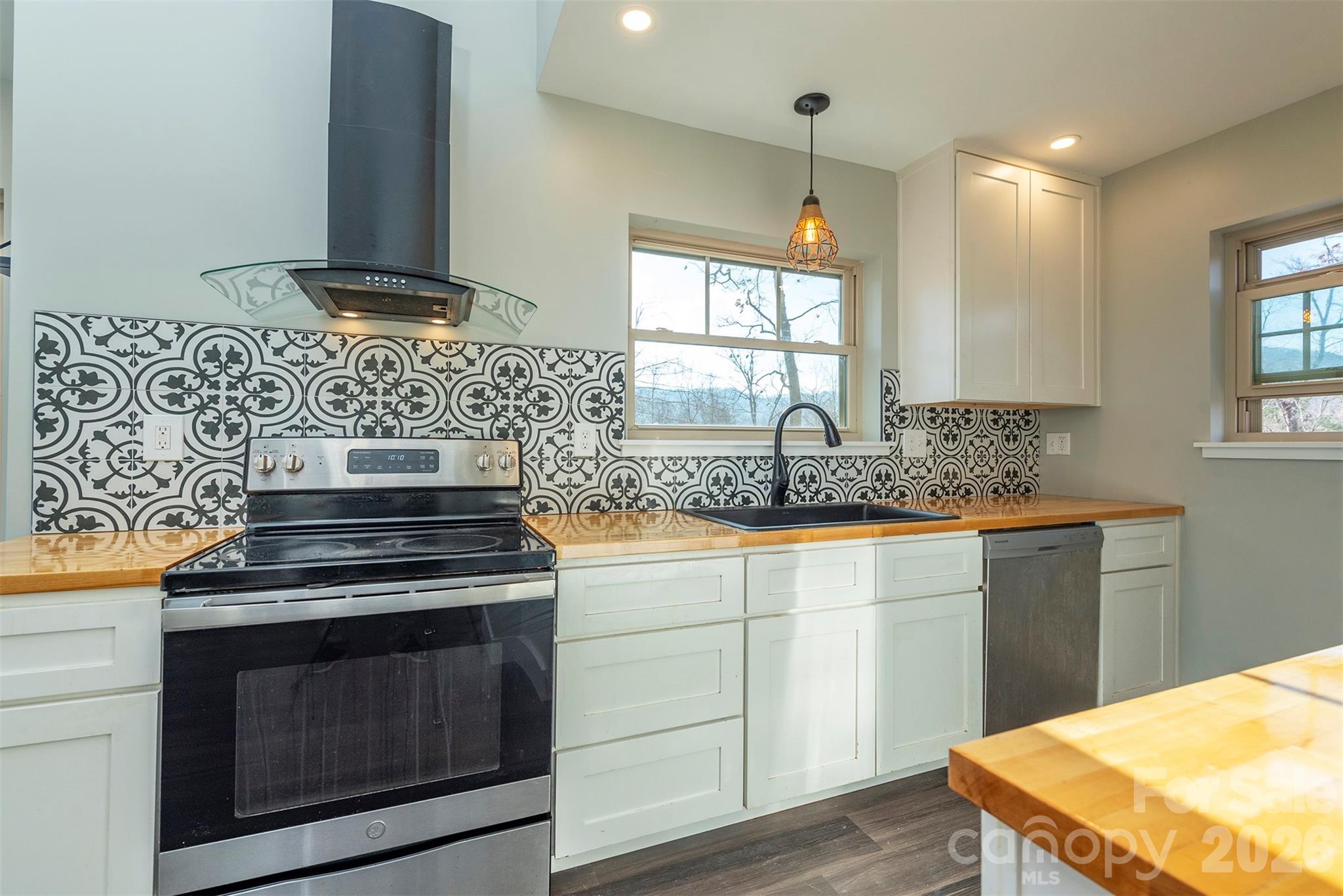 115 Bartram Way Black Mountain NC 28711