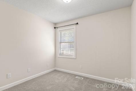 1502 E Main Street Cherryville NC 28021