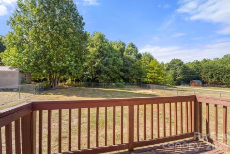 1502 E Main Street Cherryville NC 28021