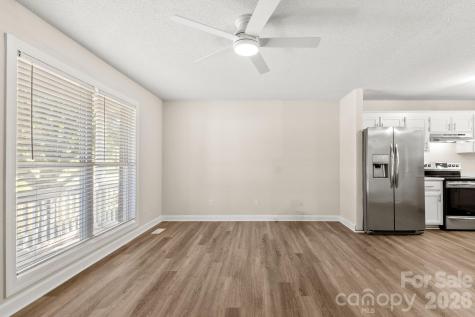 1502 E Main Street Cherryville NC 28021