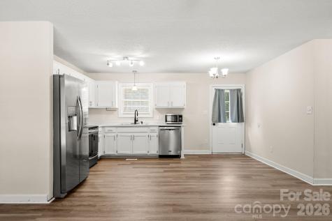 1502 E Main Street Cherryville NC 28021