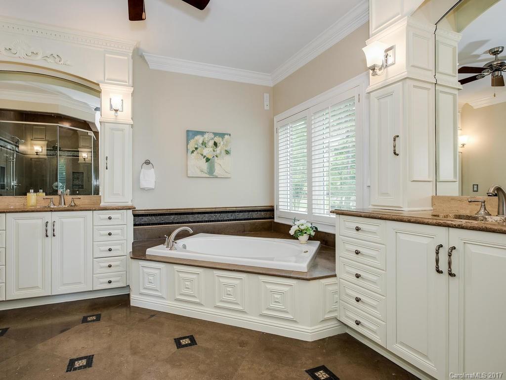 10810 Bay Hill Club Drive Charlotte NC 28277