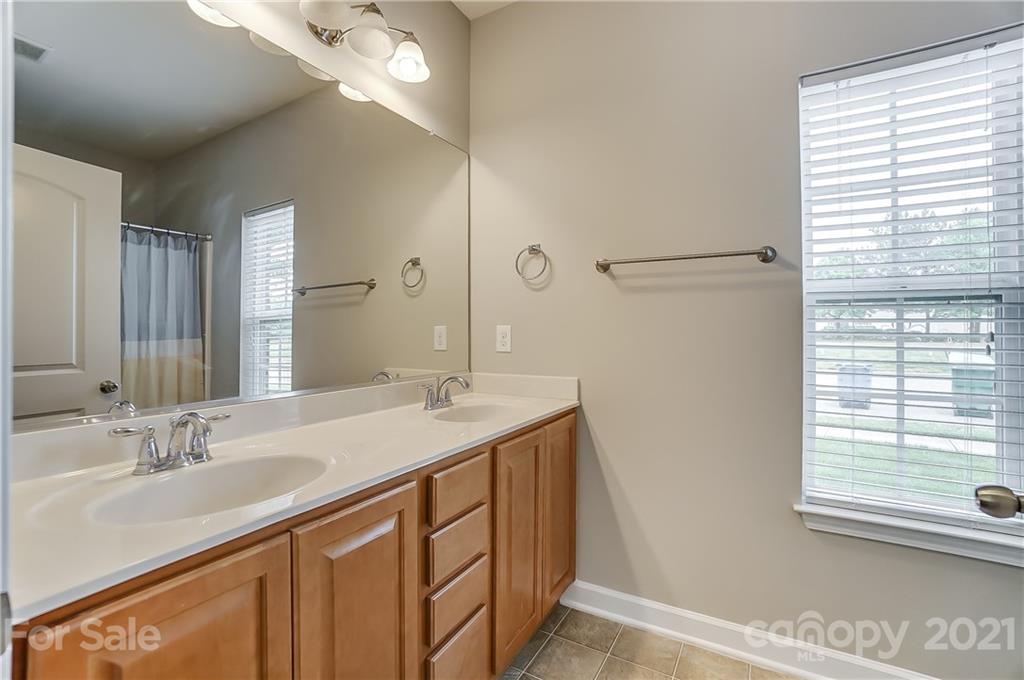 5671 Stafford Road Charlotte NC 28215