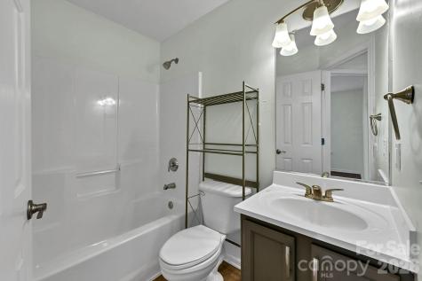 85 Rotunda Circle Asheville NC 28806