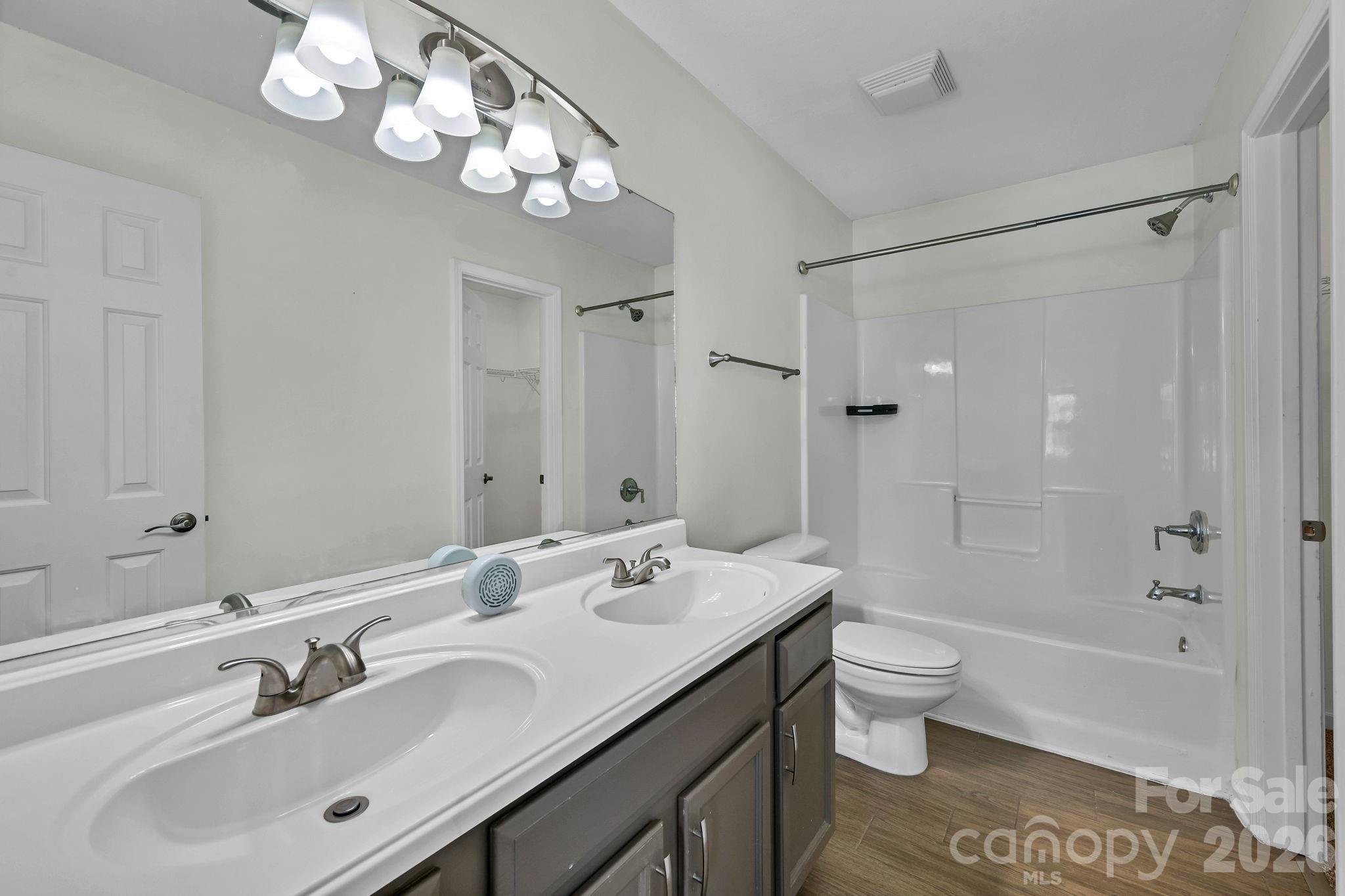 85 Rotunda Circle Asheville NC 28806