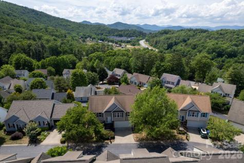 85 Rotunda Circle Asheville NC 28806