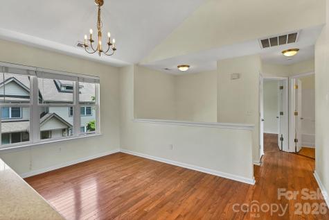85 Rotunda Circle Asheville NC 28806