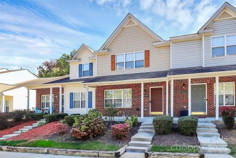 10549 Yellow Rose Lane Charlotte NC 28269