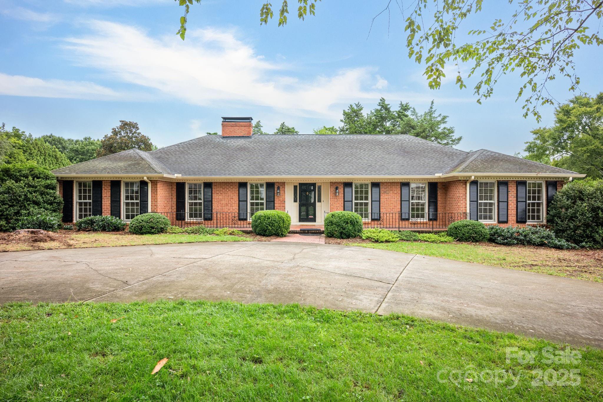 4815 Sentinel Post Road Charlotte NC 28226