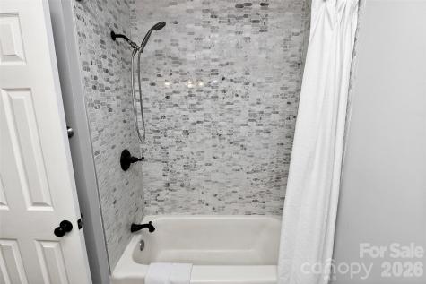 6632 Lancer Drive Charlotte NC 28226