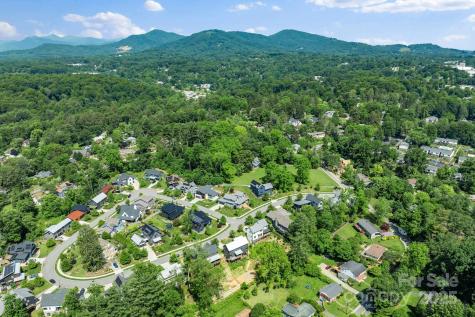20 Malvern Walk Asheville NC 28806