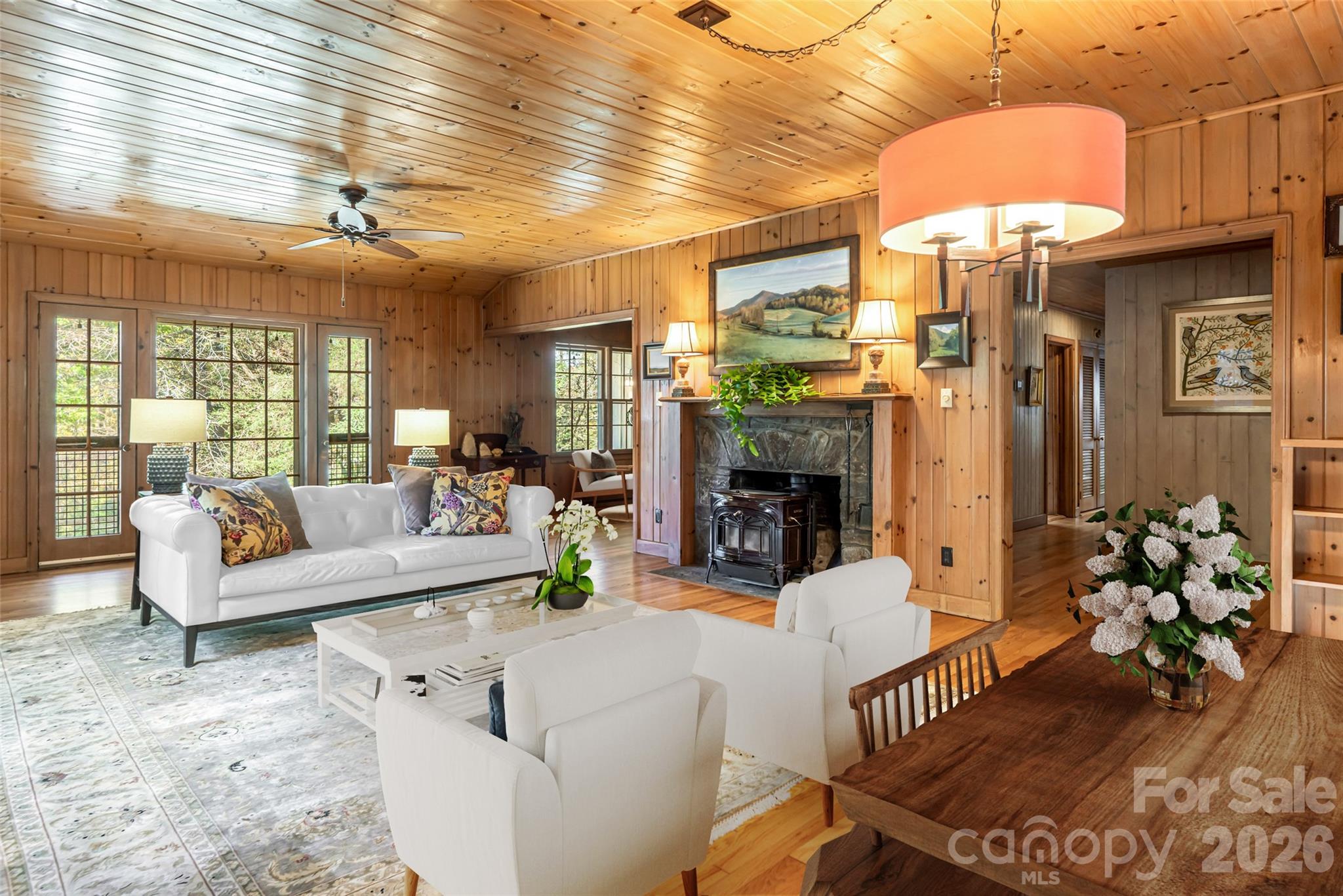 15 Meadow Lane Fairview NC 28730