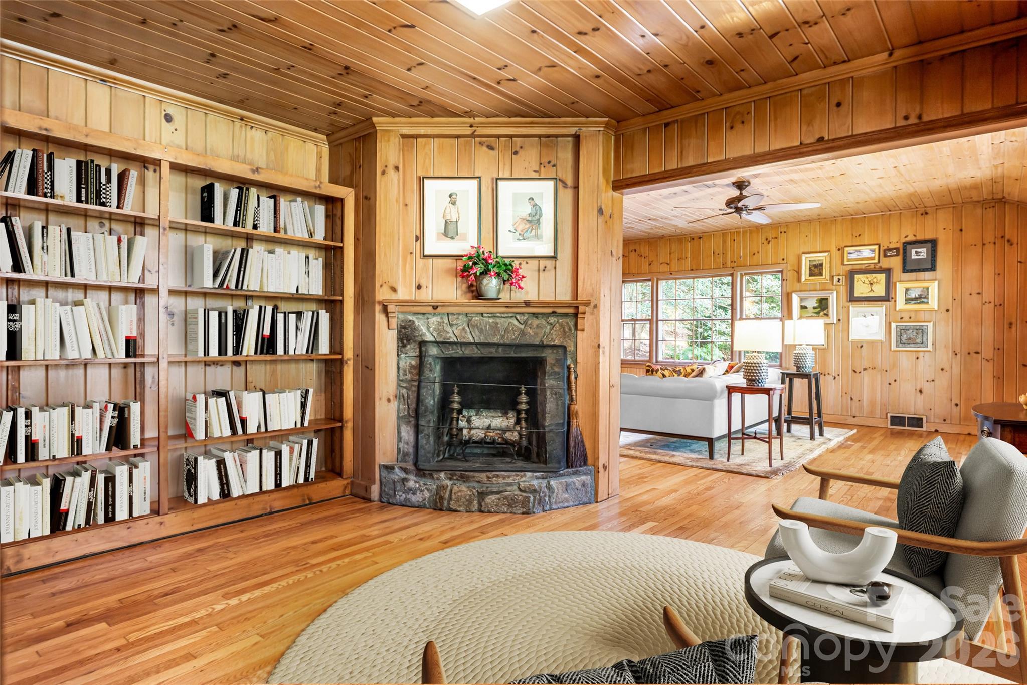 15 Meadow Lane Fairview NC 28730