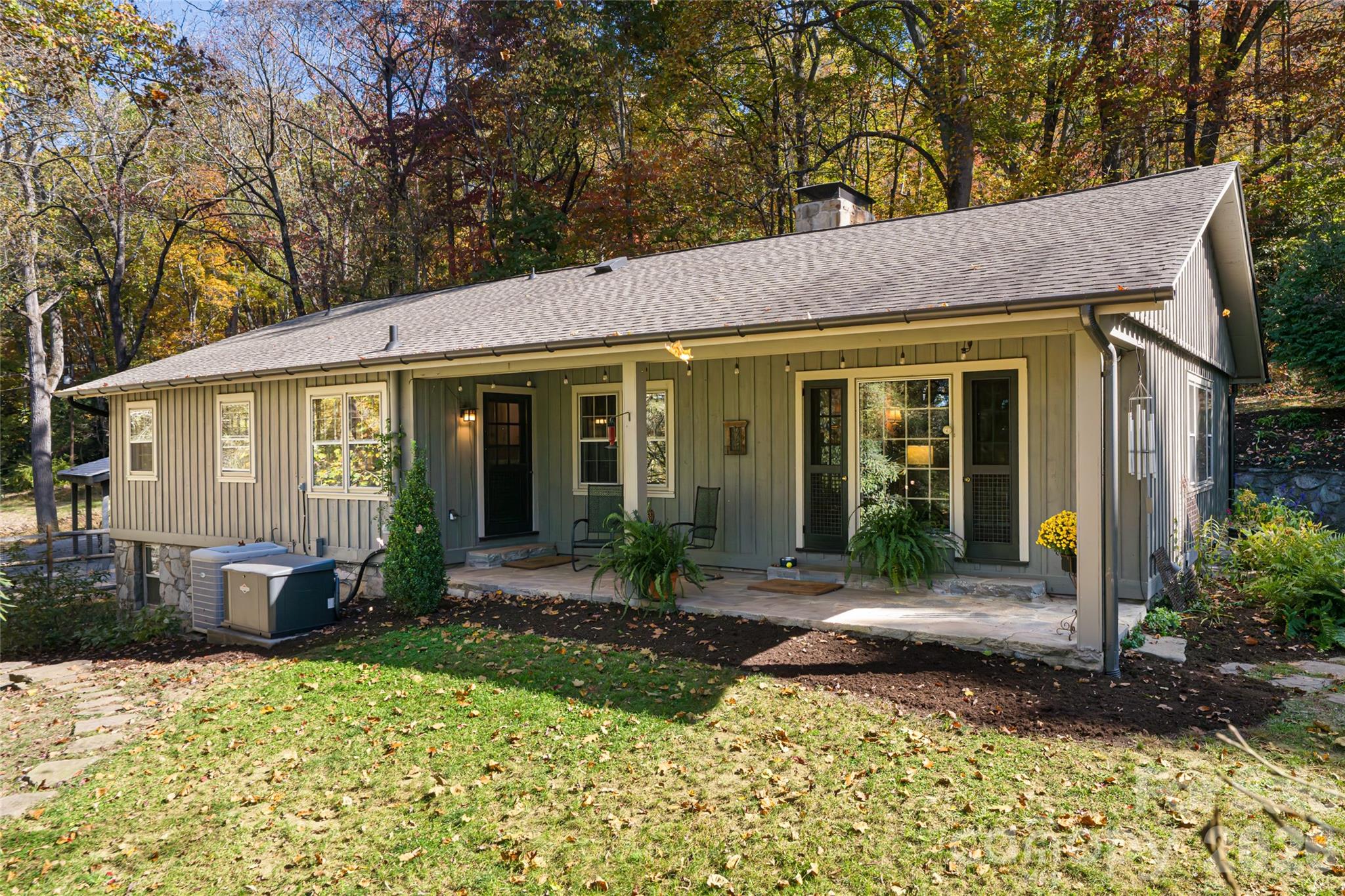 15 Meadow Lane Fairview NC 28730