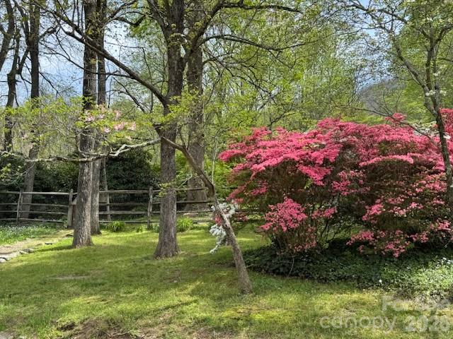 15 Meadow Lane Fairview NC 28730
