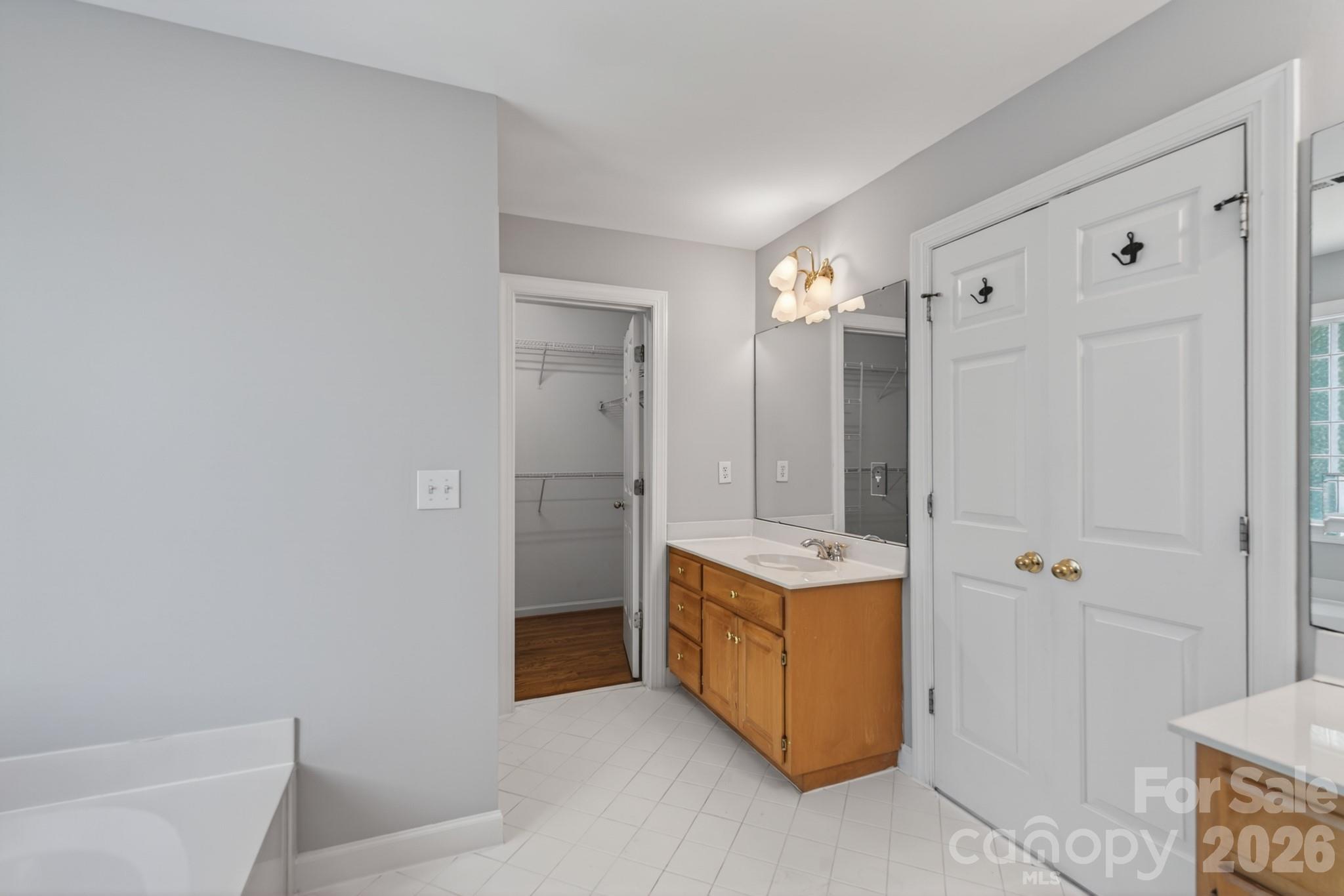 11005 Chilcomb Court Charlotte NC 28262