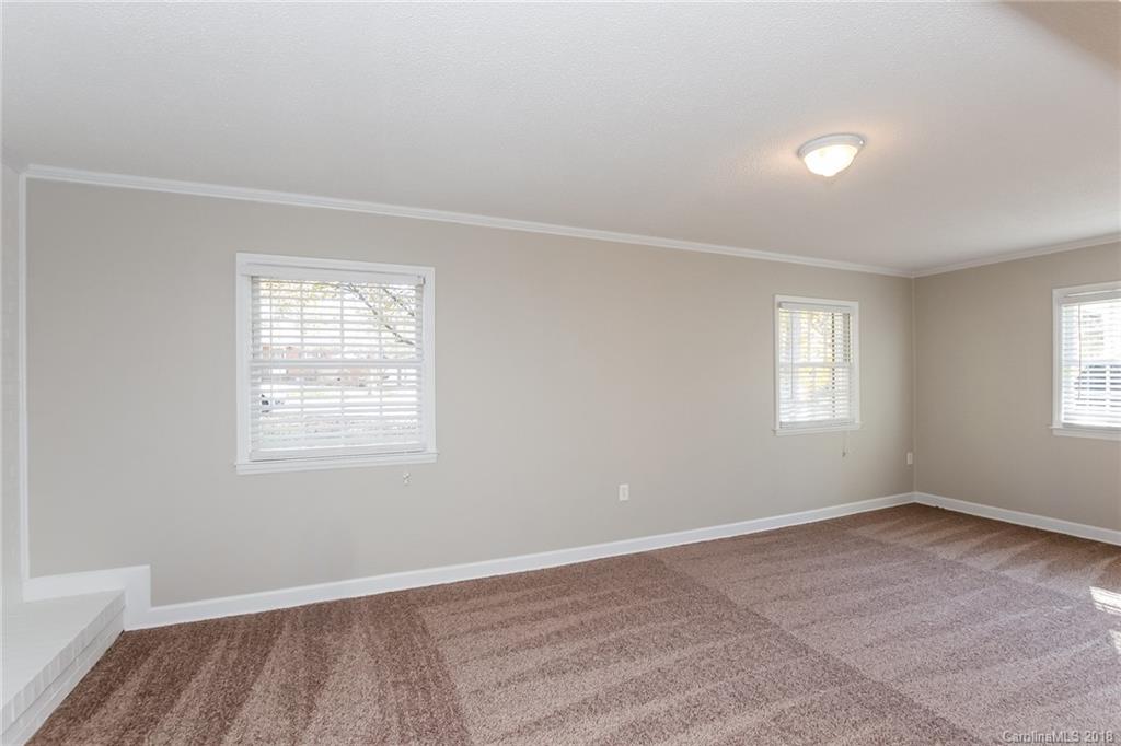 3909 Winterfield Place Charlotte NC 28205