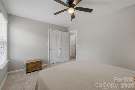 2812 Westbury Court Dallas NC 28034