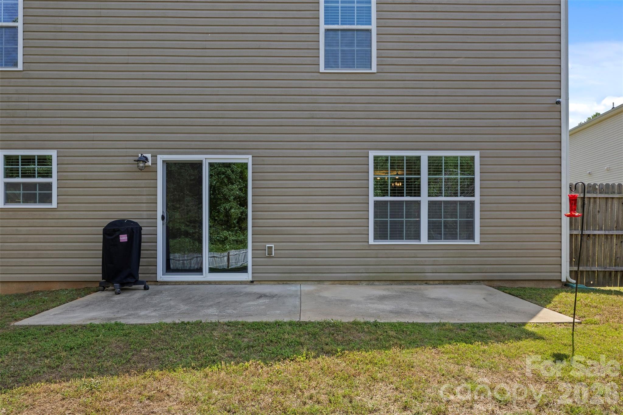 2812 Westbury Court Dallas NC 28034
