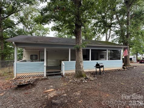 107/109 Holly Cove Trail Mount Gilead NC 27306