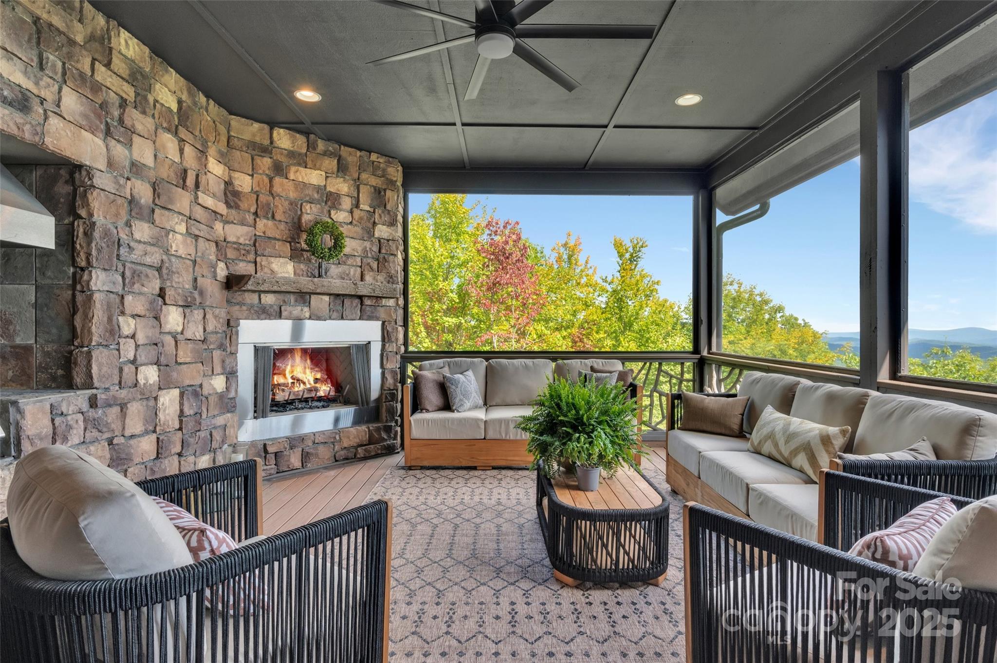 96 Moltz Court Lake Toxaway NC 28747