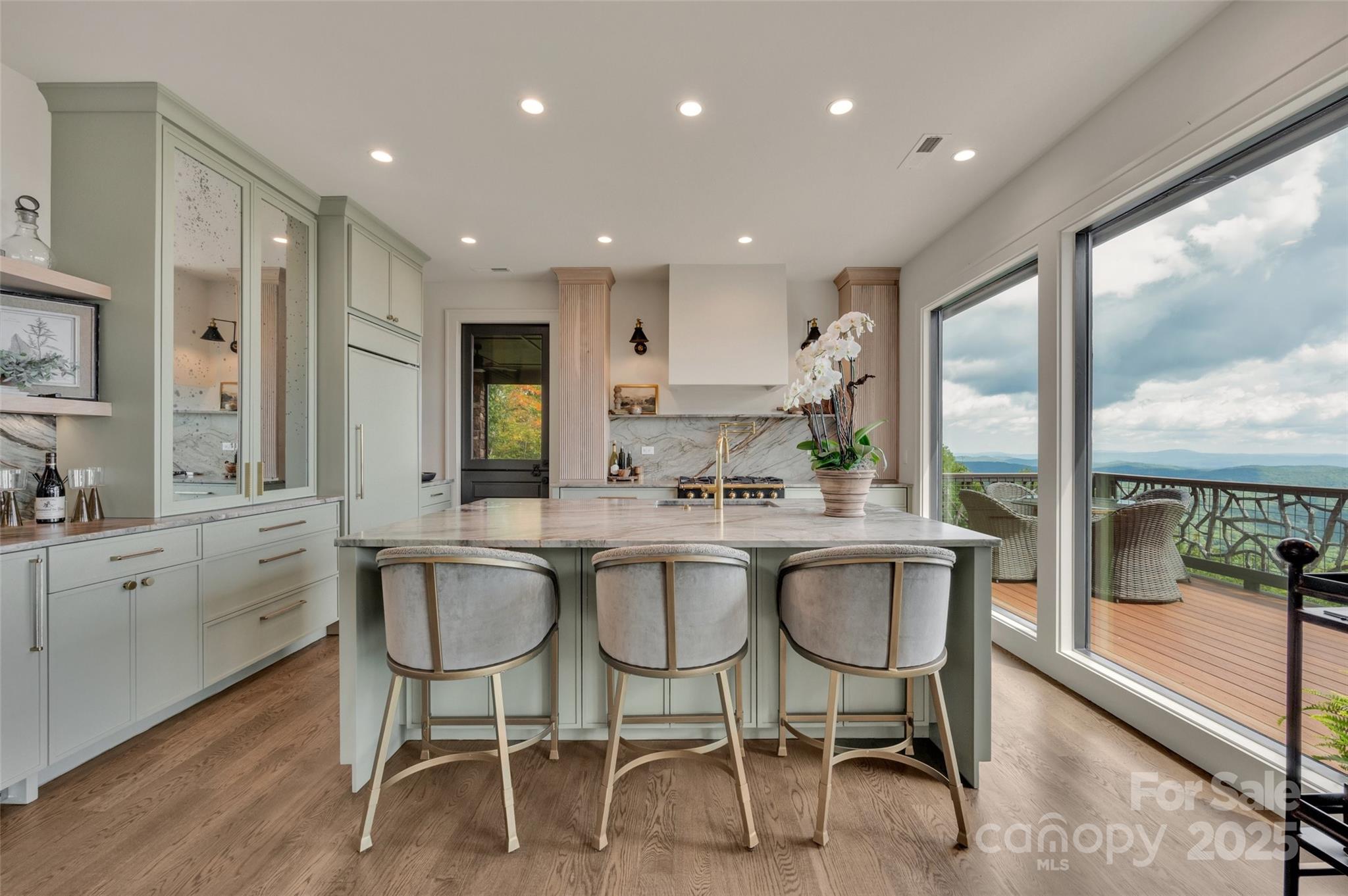 96 Moltz Court Lake Toxaway NC 28747