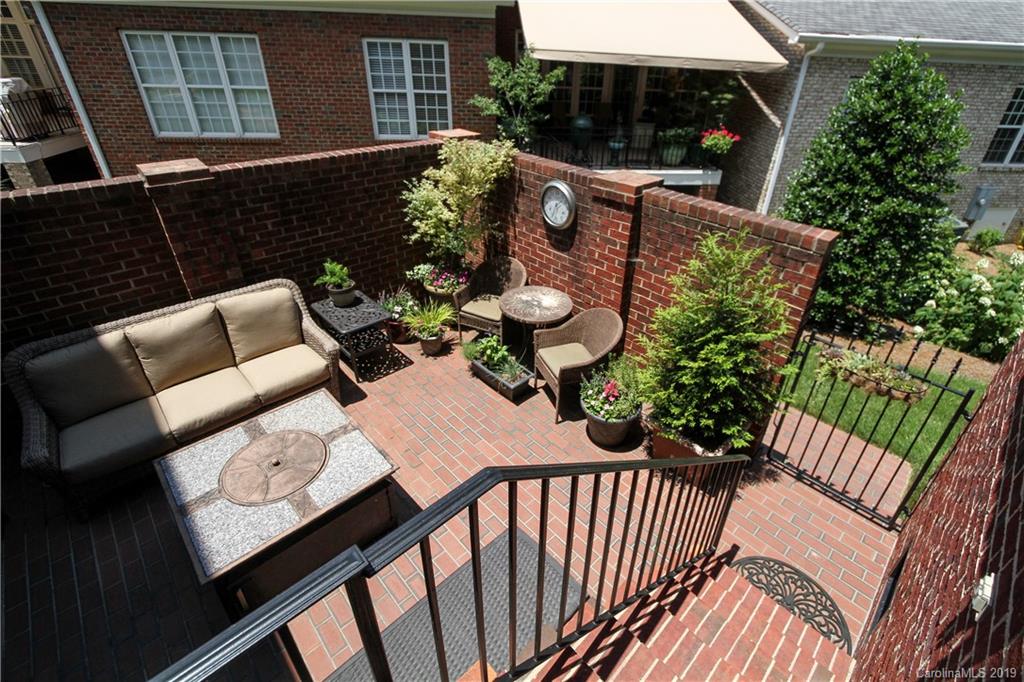 6418 Wakehurst Road Charlotte NC 28226