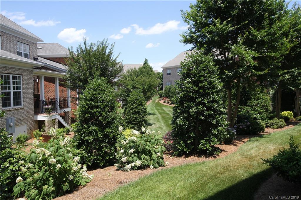 6418 Wakehurst Road Charlotte NC 28226