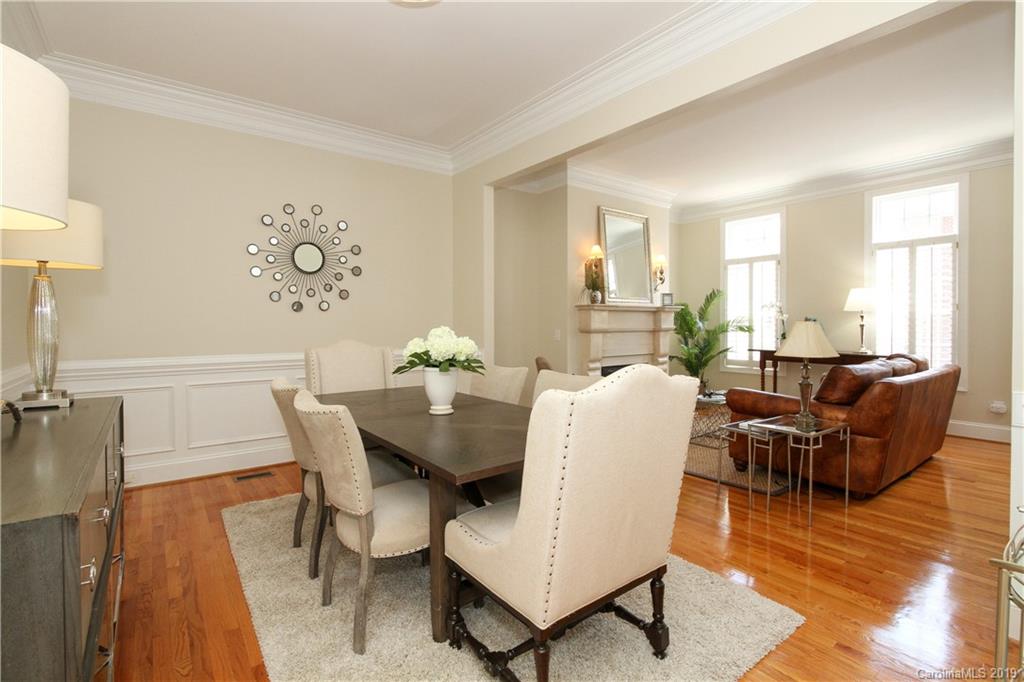 6418 Wakehurst Road Charlotte NC 28226