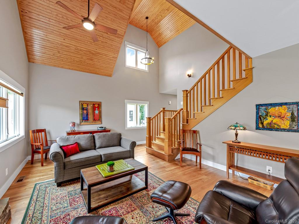 38 Destination Drive Asheville NC 28806