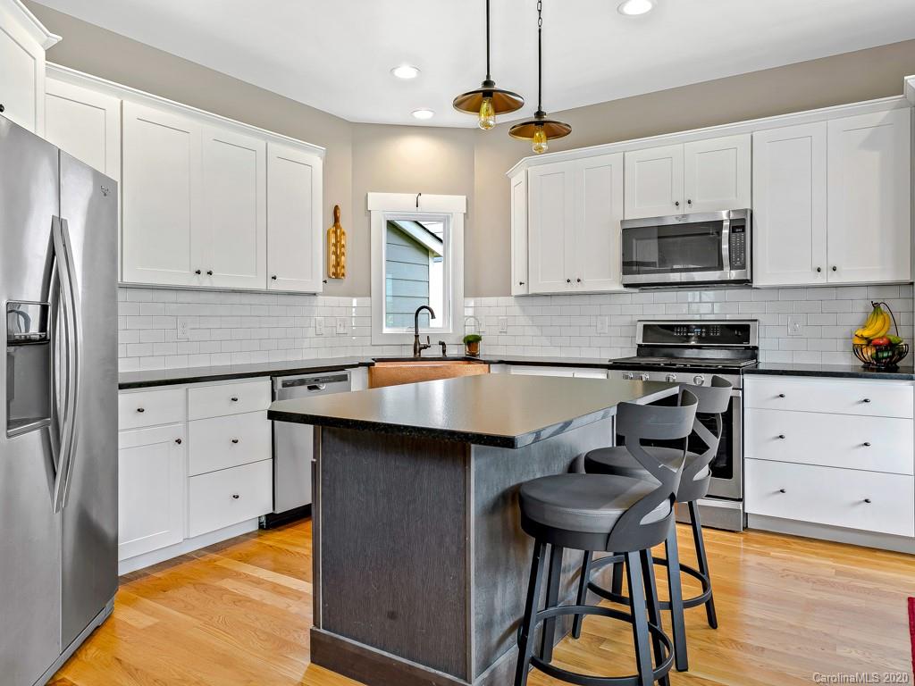 38 Destination Drive Asheville NC 28806