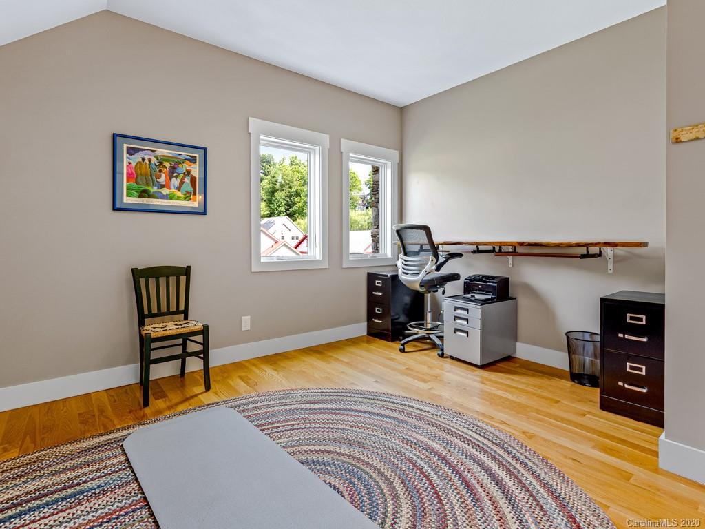 38 Destination Drive Asheville NC 28806