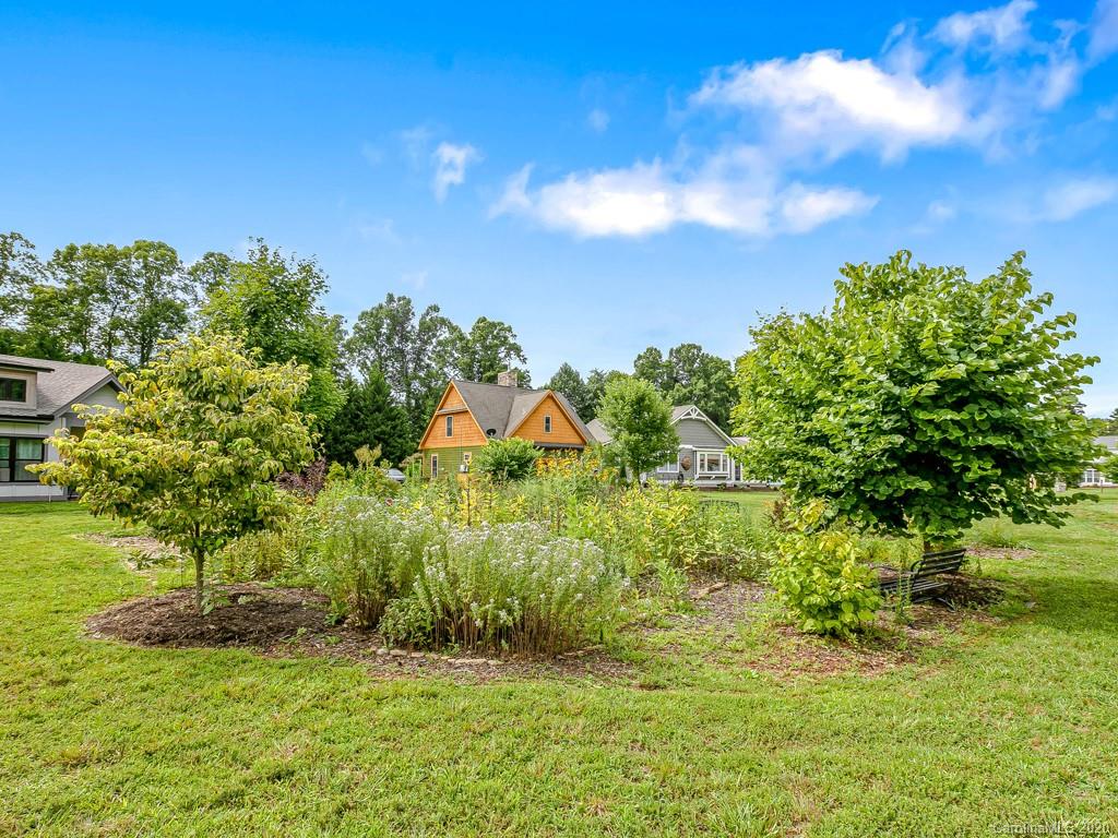 38 Destination Drive Asheville NC 28806
