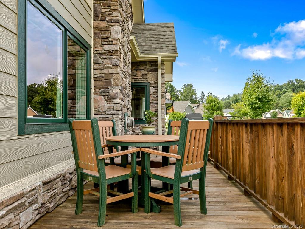 38 Destination Drive Asheville NC 28806