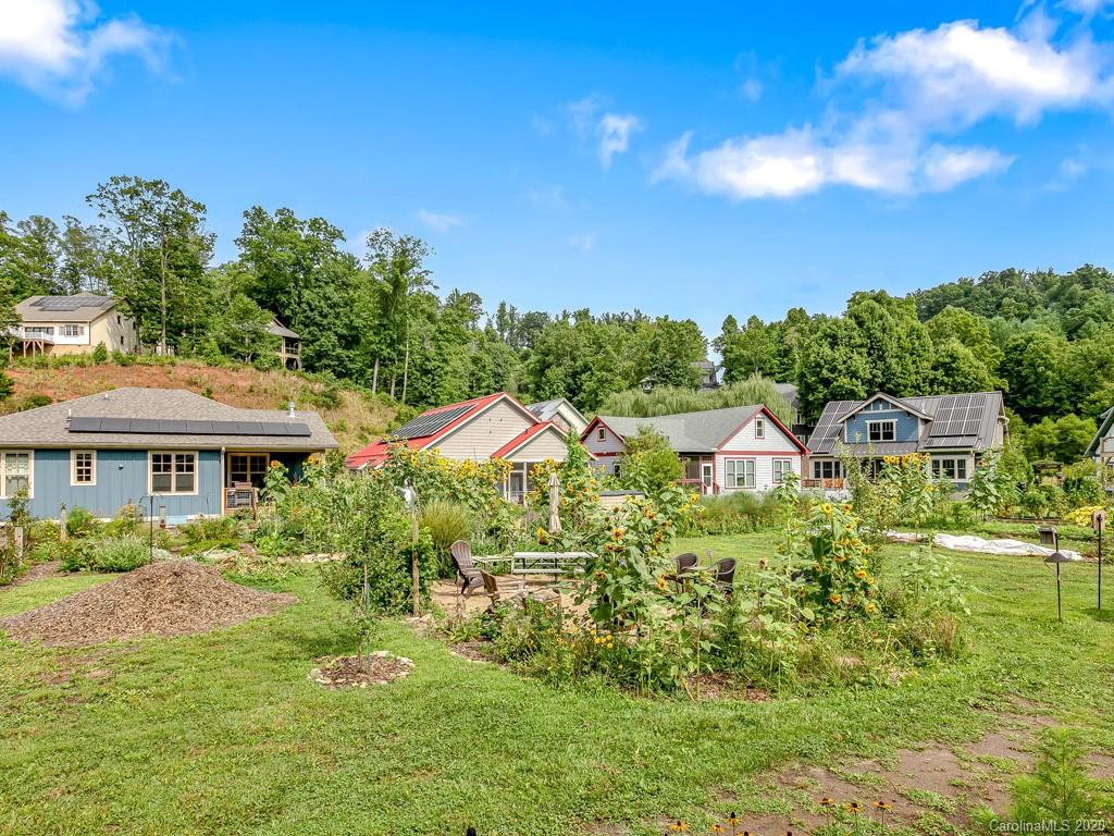 38 Destination Drive Asheville NC 28806