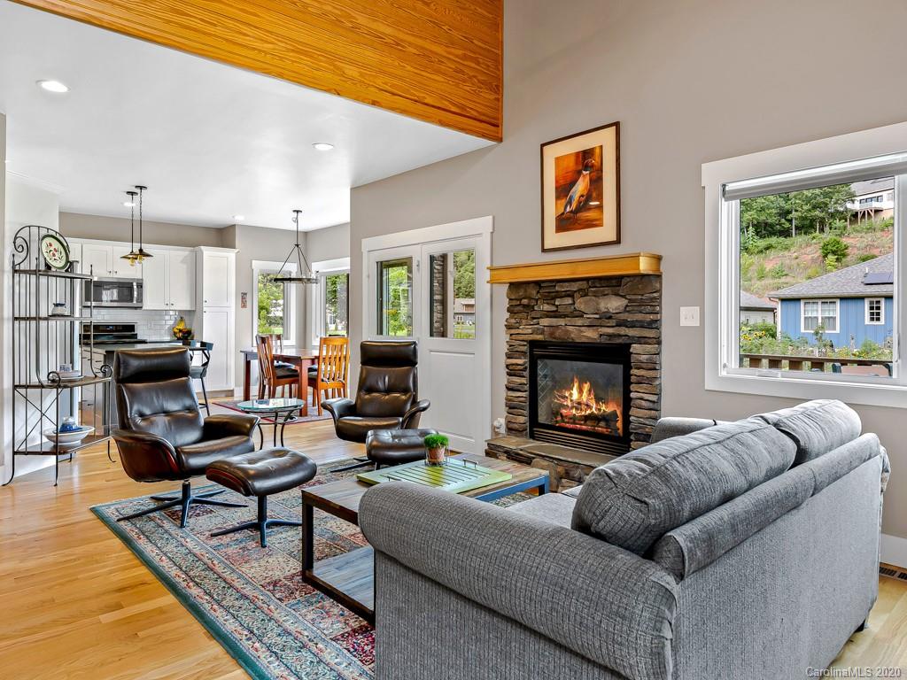 38 Destination Drive Asheville NC 28806