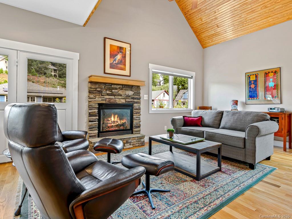 38 Destination Drive Asheville NC 28806