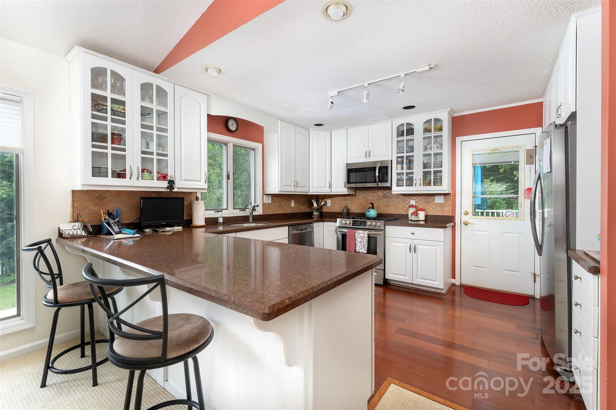 12 Apple Tree Way Asheville NC 28805