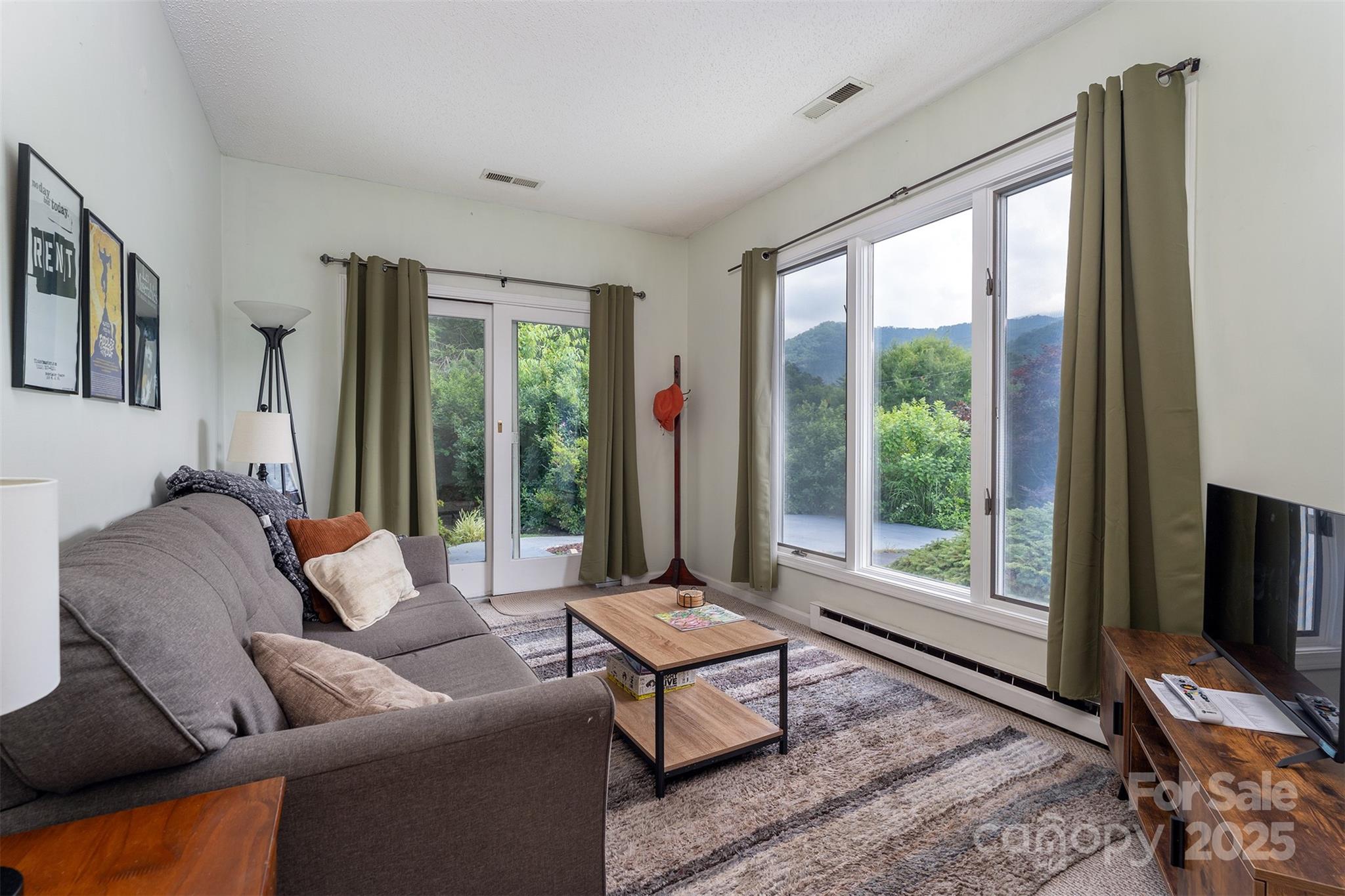 12 Apple Tree Way Asheville NC 28805