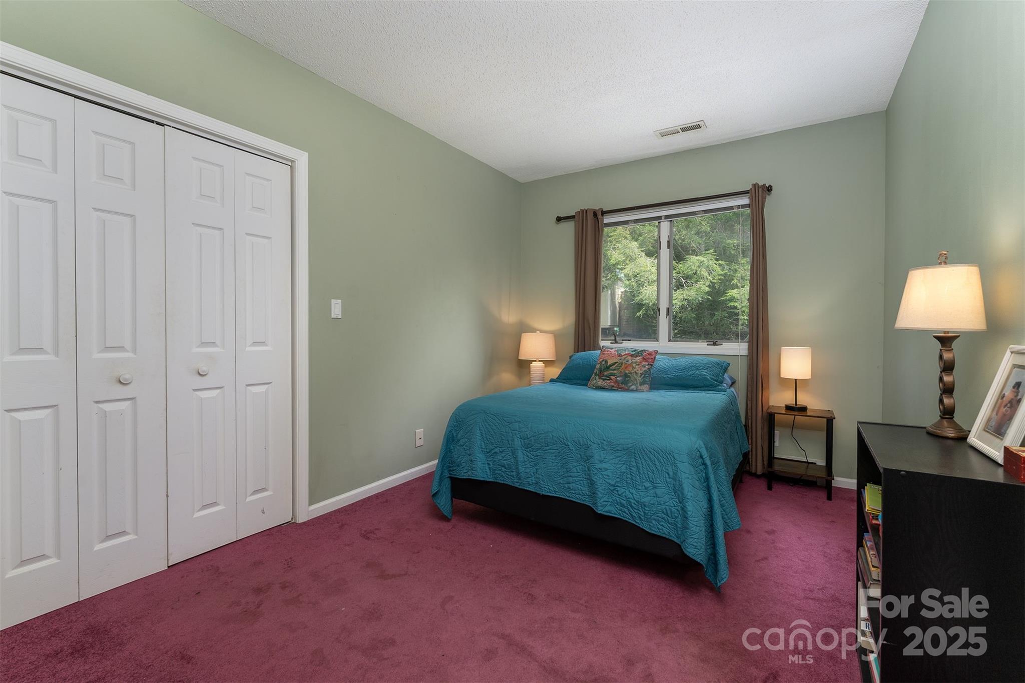 12 Apple Tree Way Asheville NC 28805