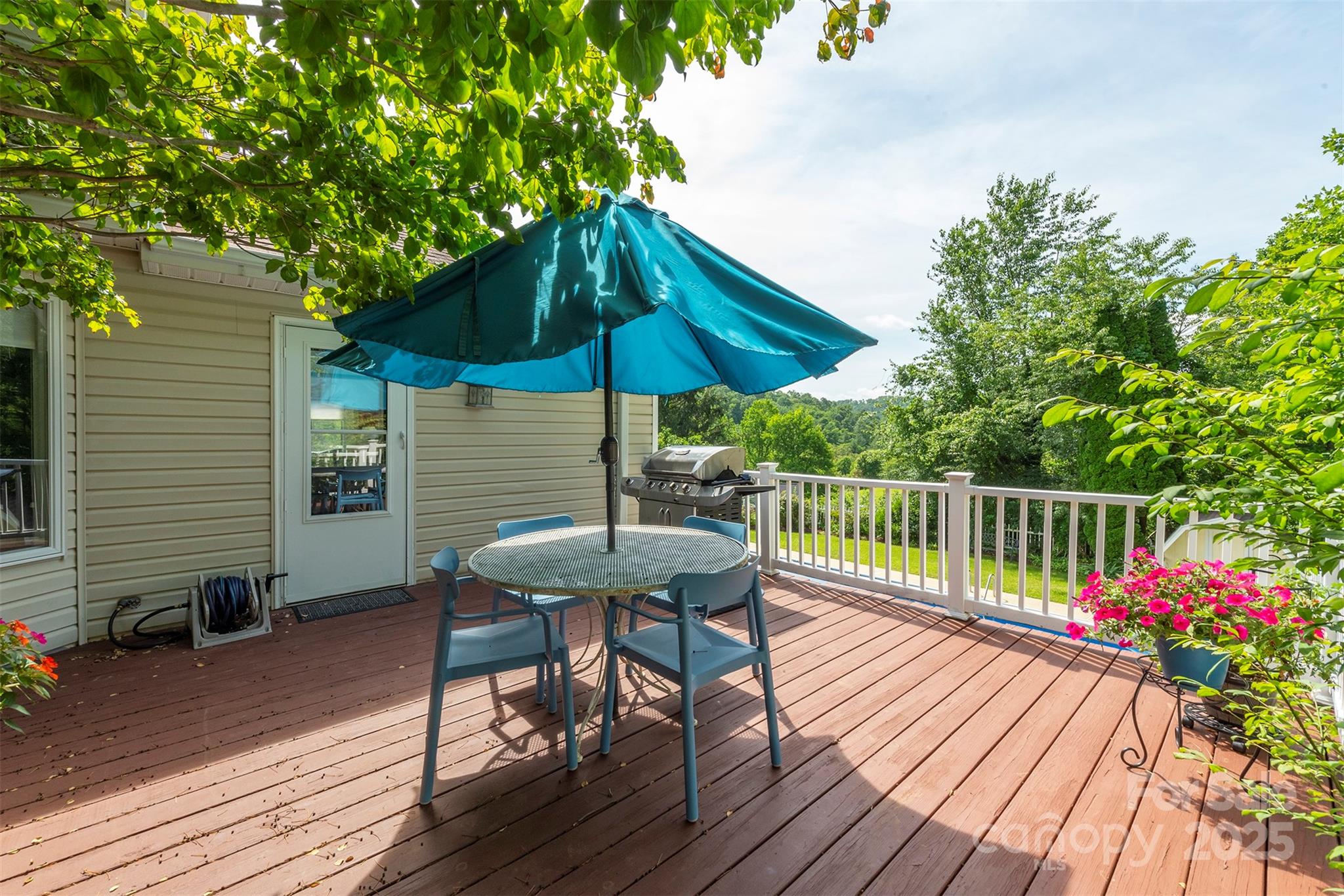 12 Apple Tree Way Asheville NC 28805