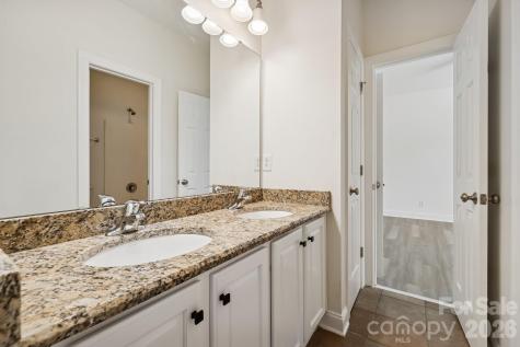 14724 Murfield Court Charlotte NC 28278