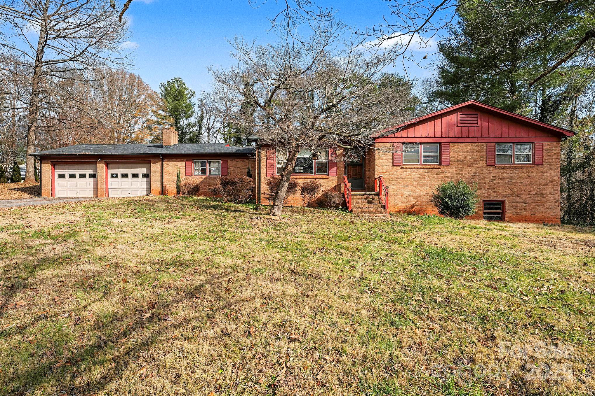3442 Lester Street Conover NC 28613