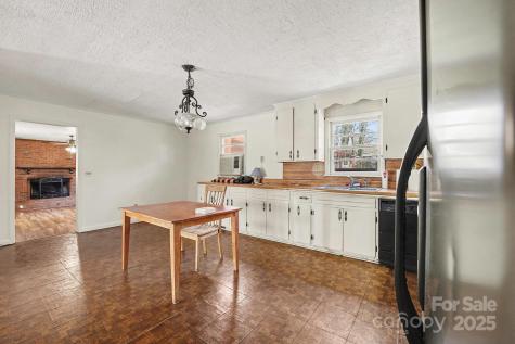 3442 Lester Street Conover NC 28613