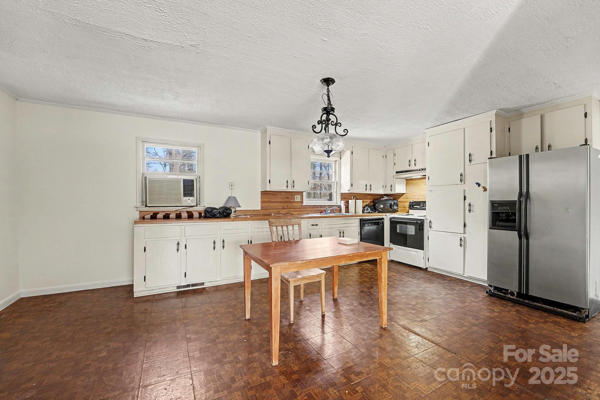3442 Lester Street Conover NC 28613