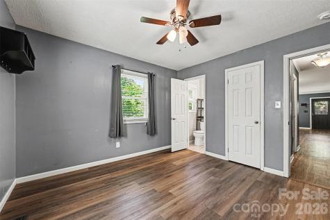1577 Timberlake Drive Shelby NC 28150