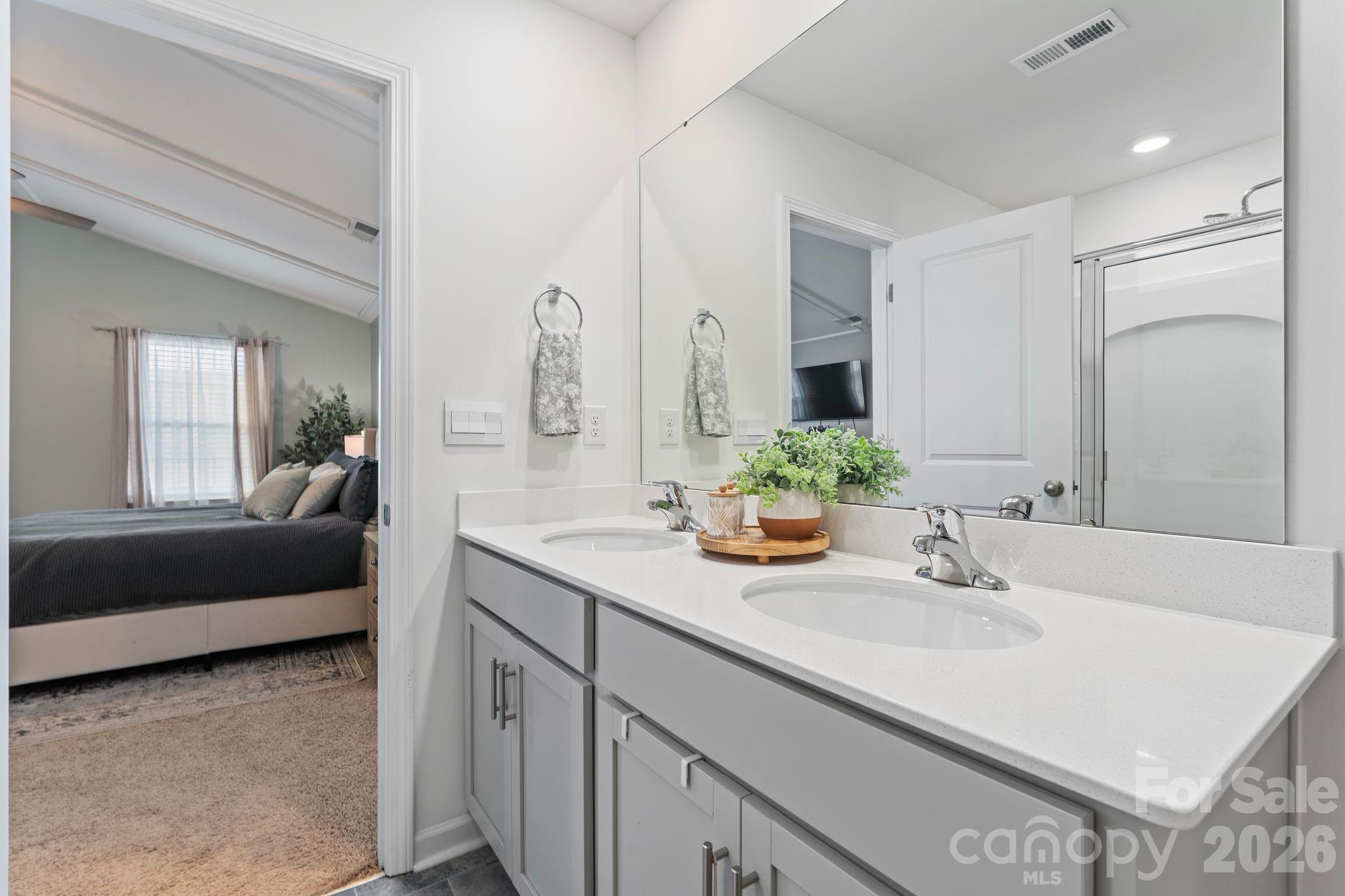 9777 Tea Garden Drive Gastonia NC 28056