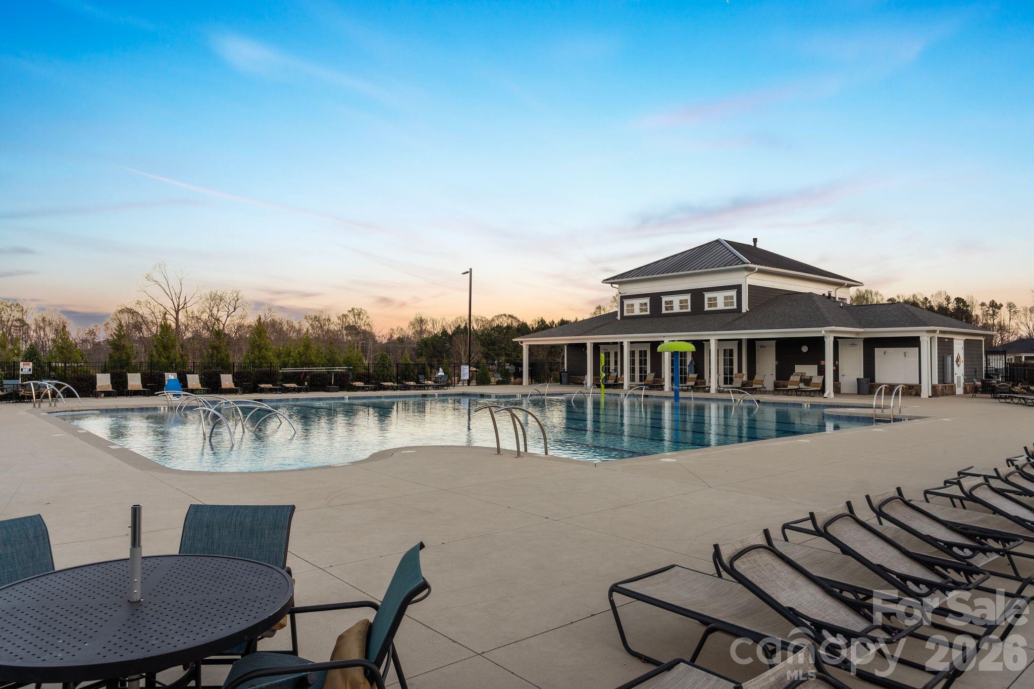 9777 Tea Garden Drive Gastonia NC 28056