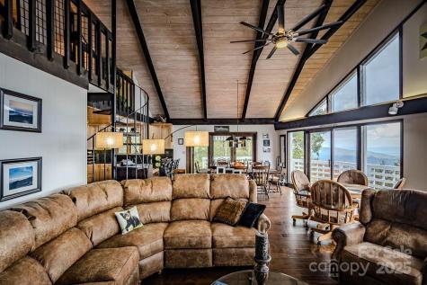 206 Pinnacle Ridge Road Beech Mountain NC 28604