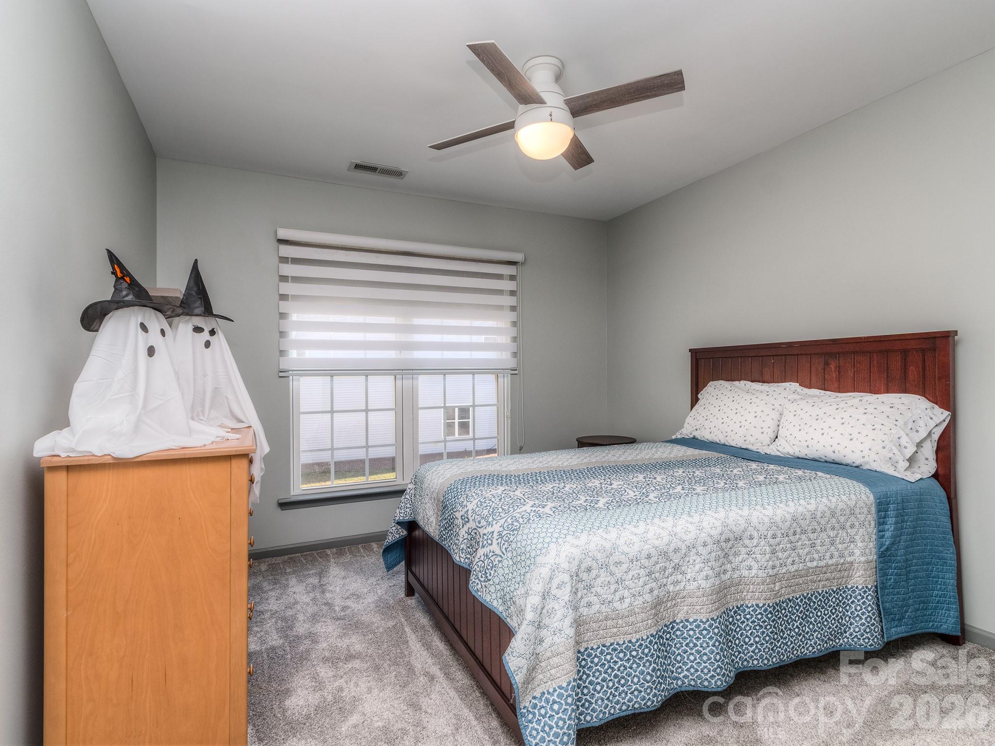 6236 Rockefeller Lane Charlotte NC 28210